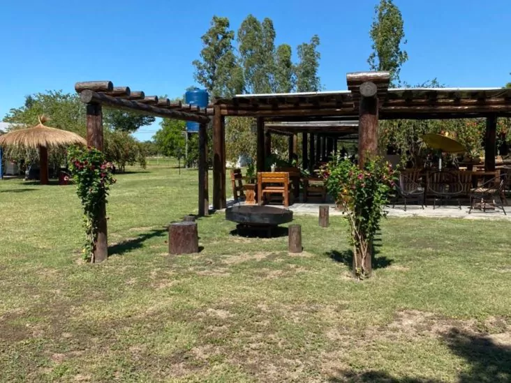 Establecimiento de 4.000 hectáreas en Bahía Negra. 10